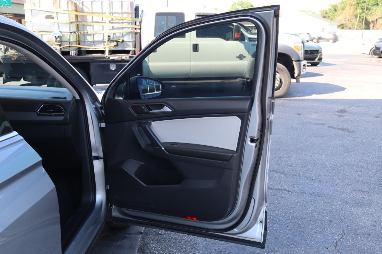 Volkswagen Tiguan 2.0T SE R-Line Black FWD 2020