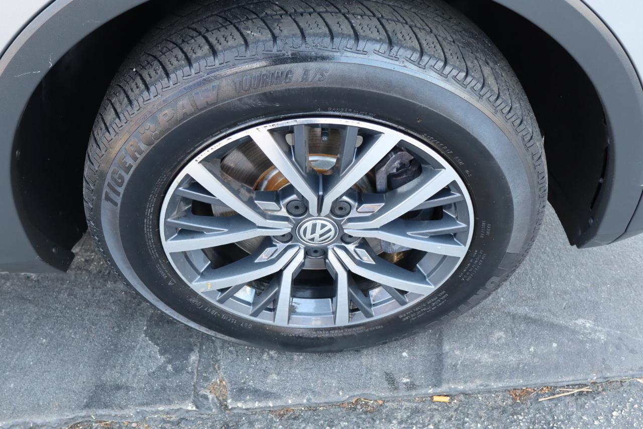 Volkswagen Tiguan 2.0T SE R-Line Black FWD 2020