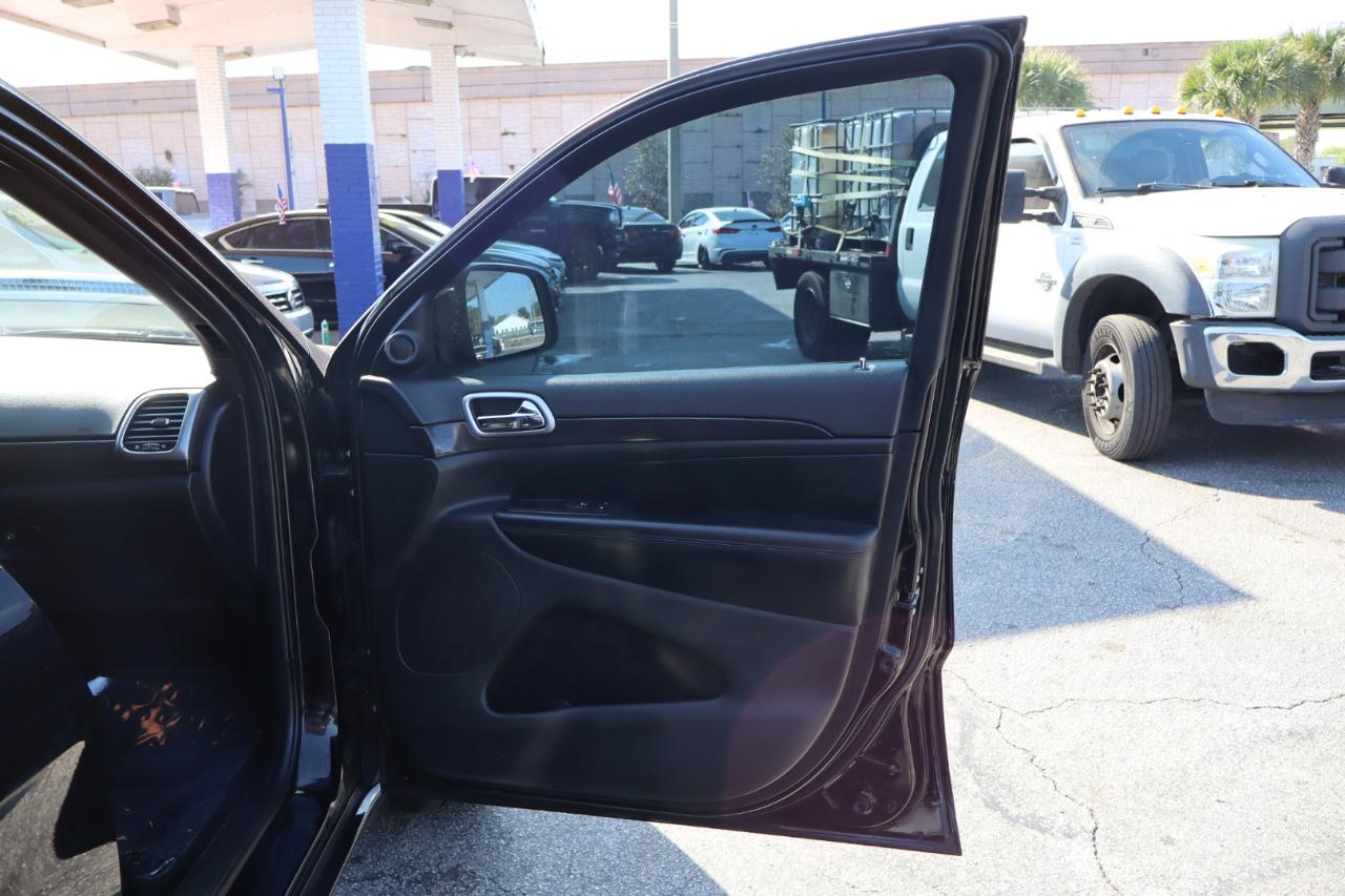 Jeep Grand Cherokee Altitude 4x2 *Ltd Avail* 2018