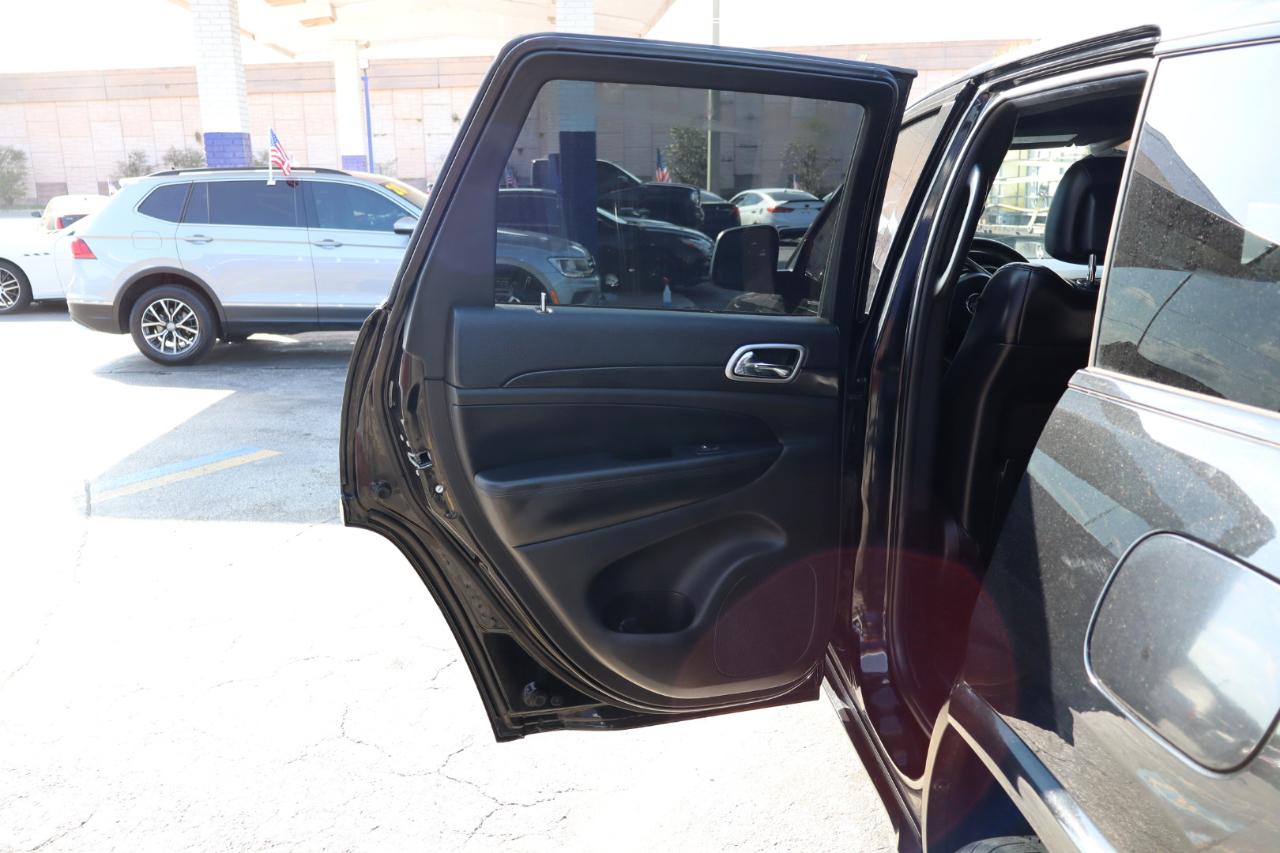 Jeep Grand Cherokee Altitude 4x2 *Ltd Avail* 2018