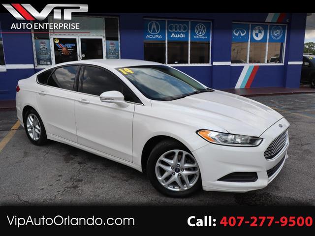 White 2014 Ford Fusion SE Sedan Front-Wheel Drive Automatic