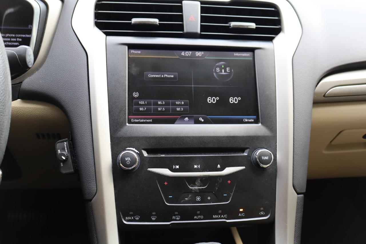 Ford Fusion 4dr Sdn SE FWD 2014