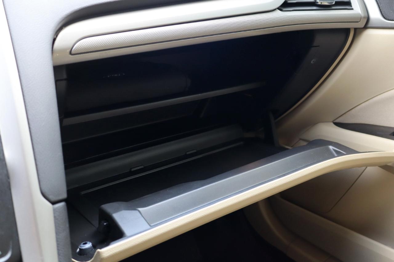 Ford Fusion 4dr Sdn SE FWD 2014