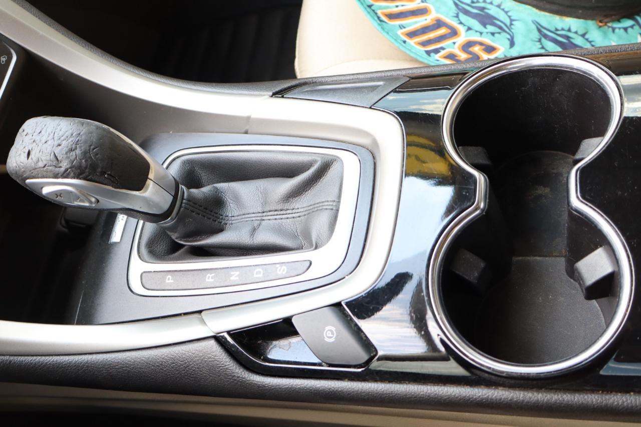 Ford Fusion 4dr Sdn SE FWD 2014