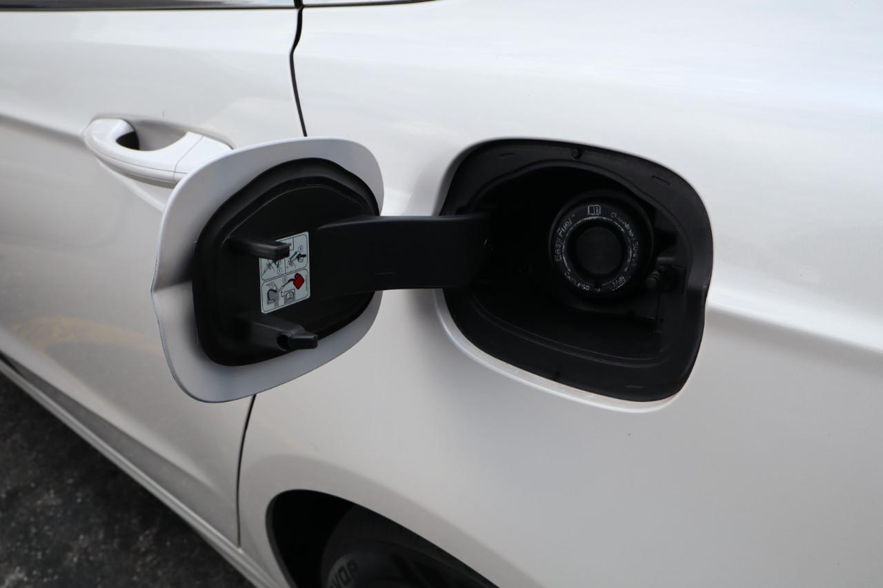 Ford Fusion 4dr Sdn SE FWD 2014