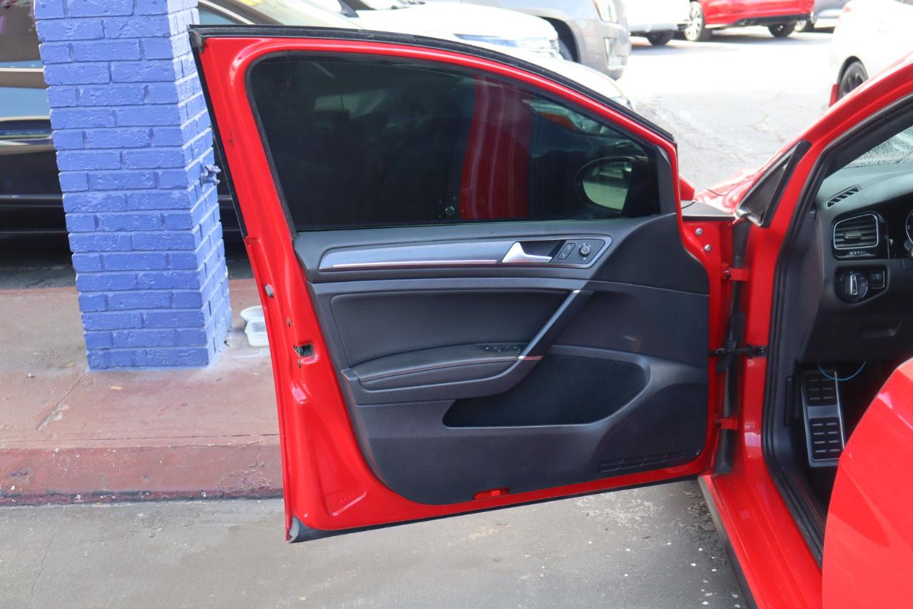 Volkswagen Golf GTI 2.0T Autobahn Manual 2020