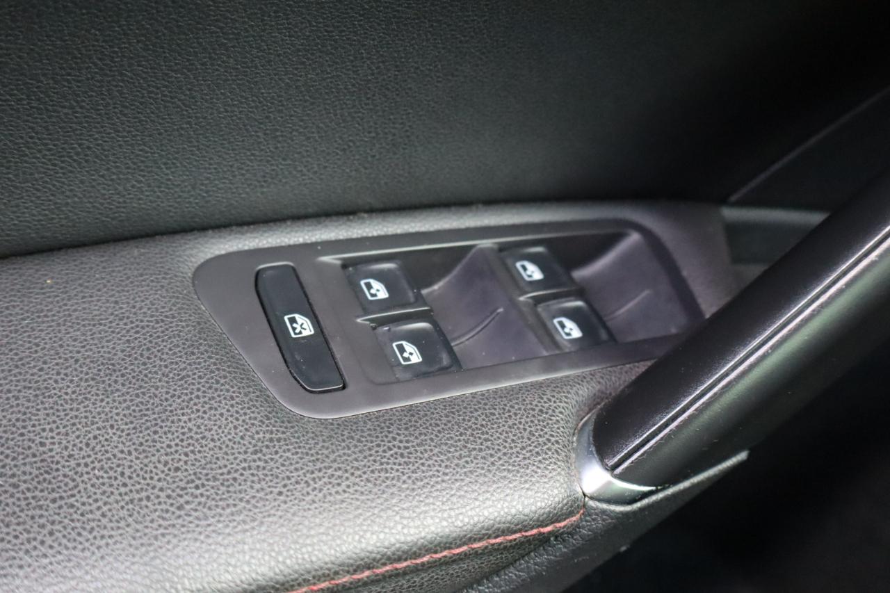 Volkswagen Golf GTI 2.0T Autobahn Manual 2020