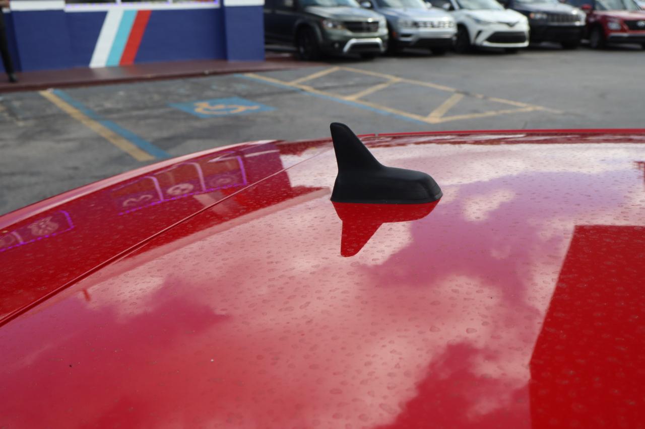 Volkswagen Golf GTI 2.0T Autobahn Manual 2020