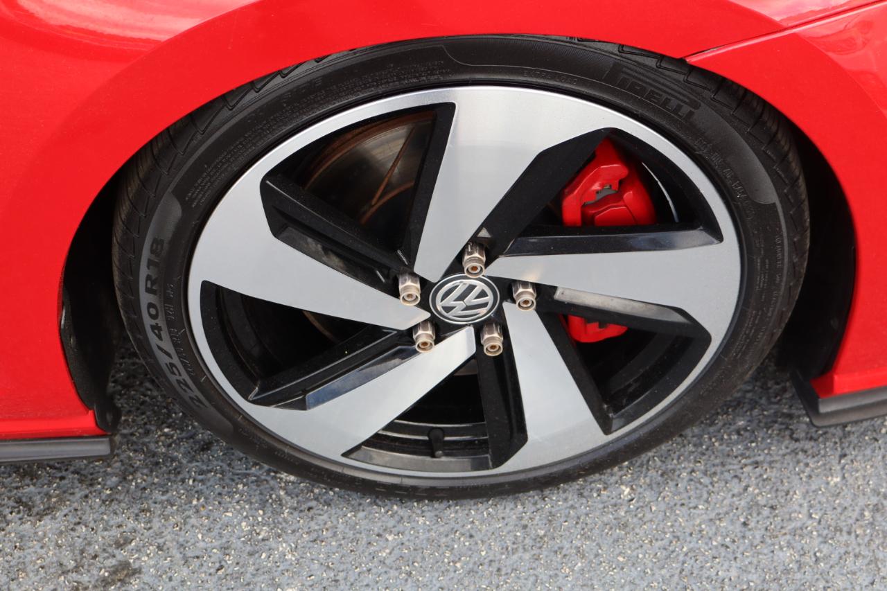 Volkswagen Golf GTI 2.0T Autobahn Manual 2020