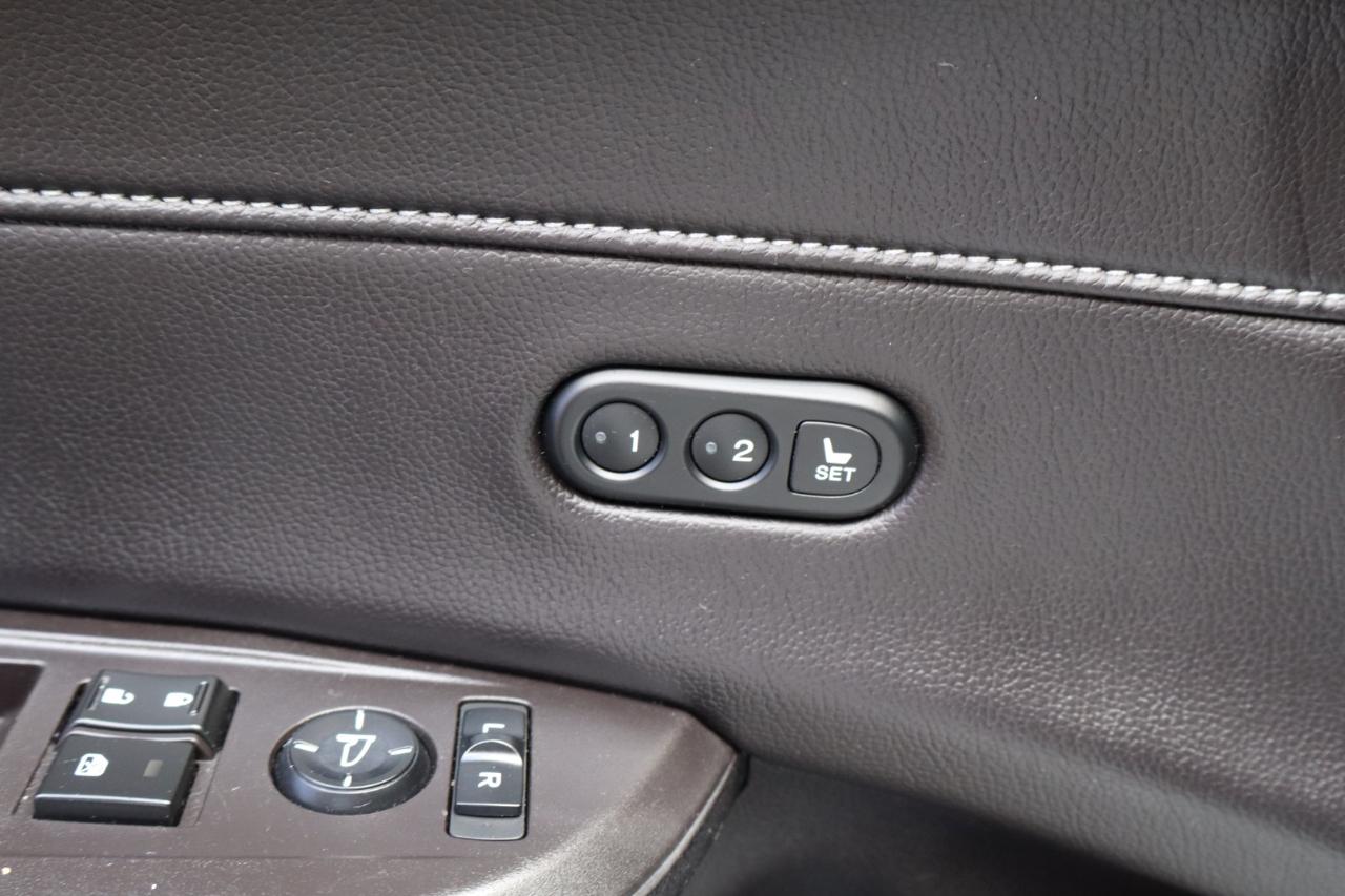 Acura ILX 4dr Sdn w/Technology Plus/A-SPEC Pkg 2016