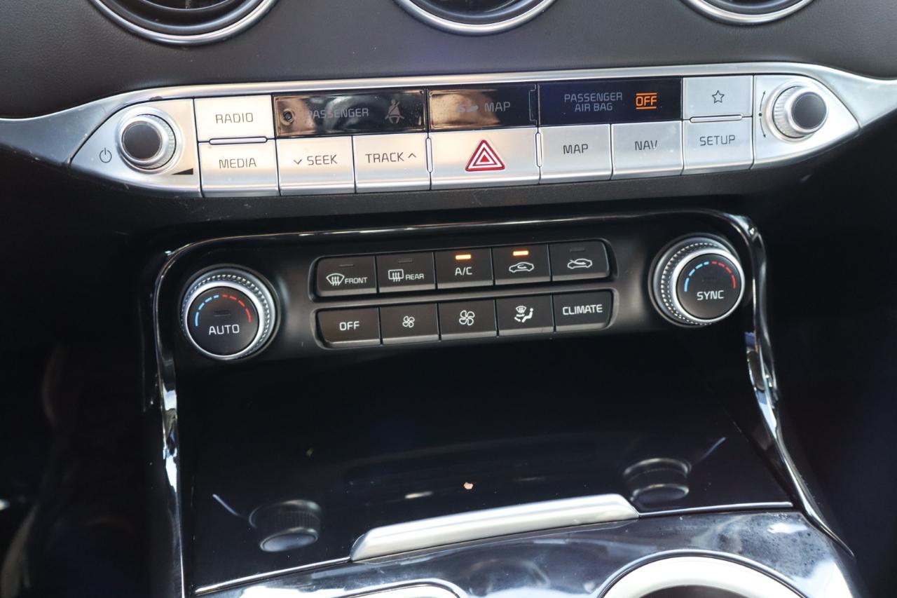 Kia Stinger Premium RWD 2018