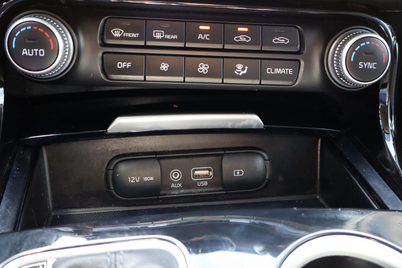 Kia Stinger Premium RWD 2018