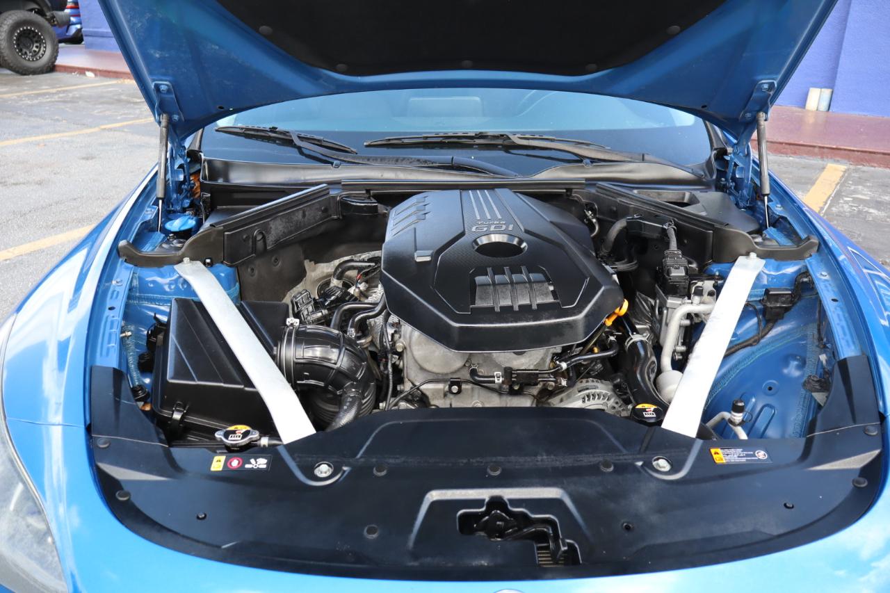 Kia Stinger Premium RWD 2018