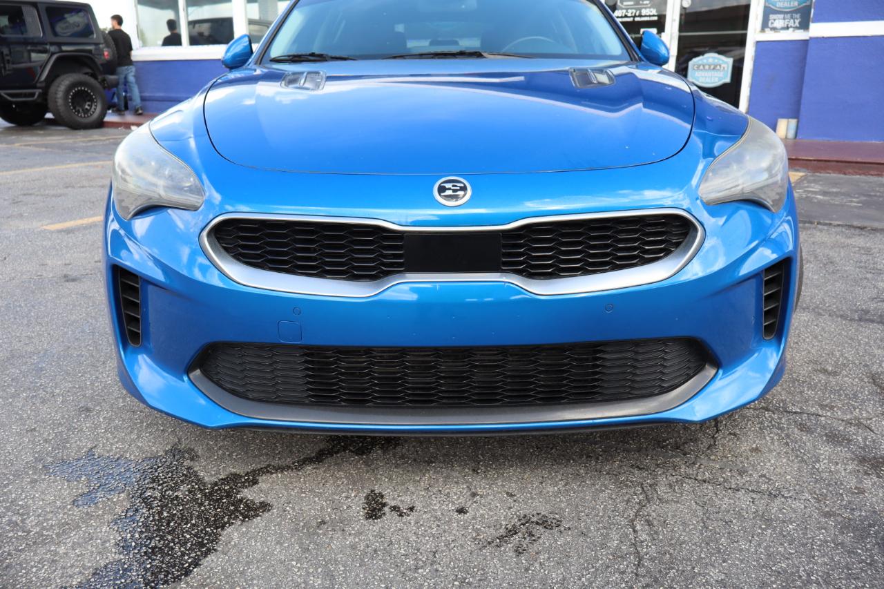 Kia Stinger Premium RWD 2018