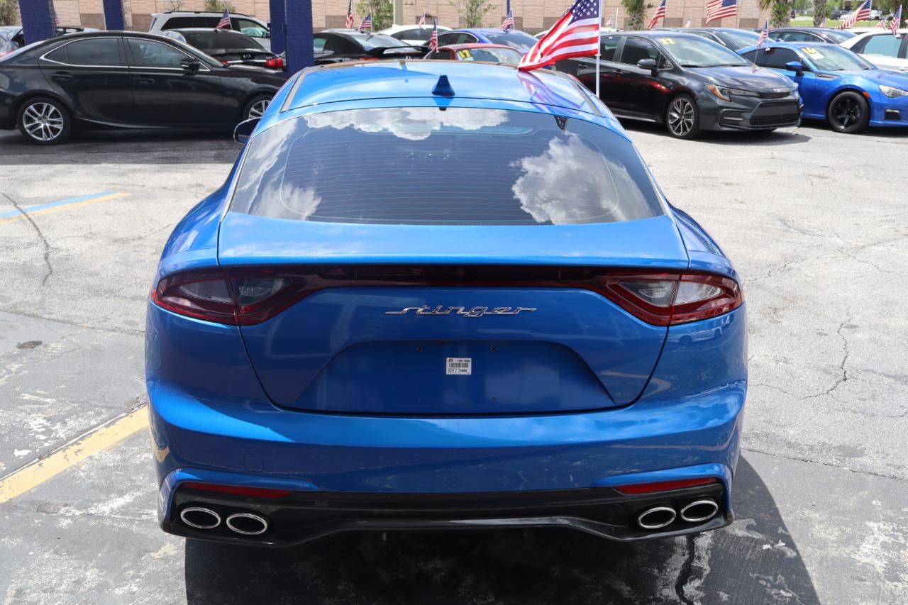Kia Stinger Premium RWD 2018
