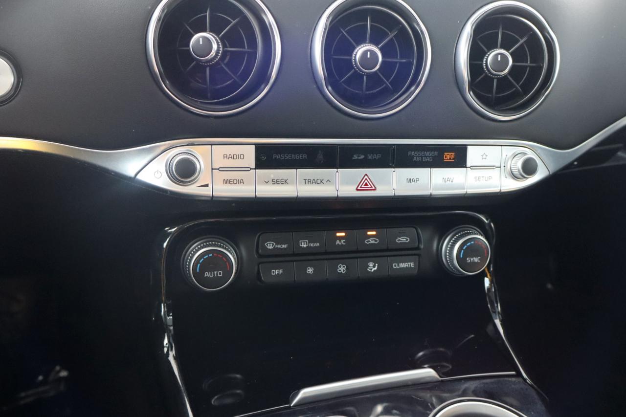 Kia Stinger Premium RWD 2018