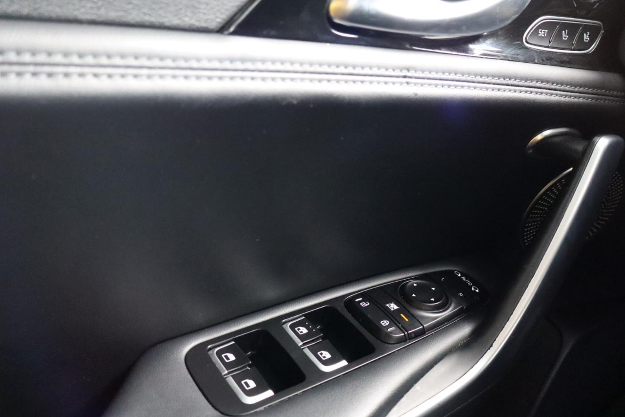 Kia Stinger Premium RWD 2018