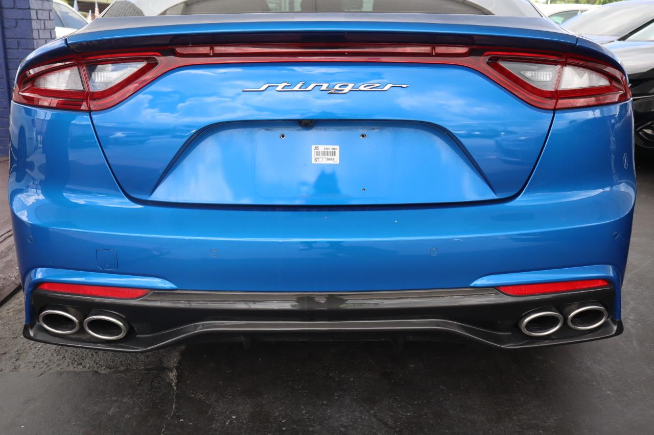 Kia Stinger Premium RWD 2018