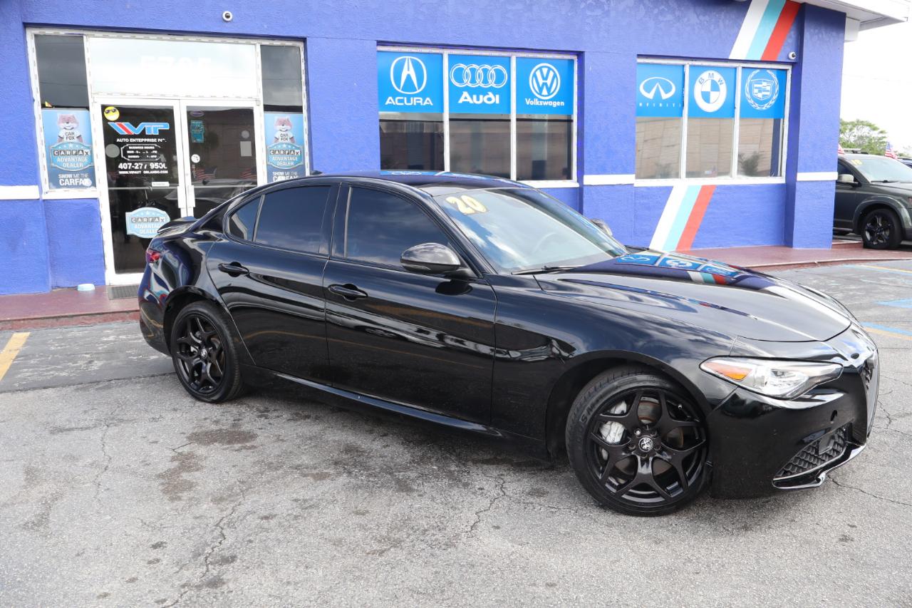 Alfa Romeo Giulia AWD 2021