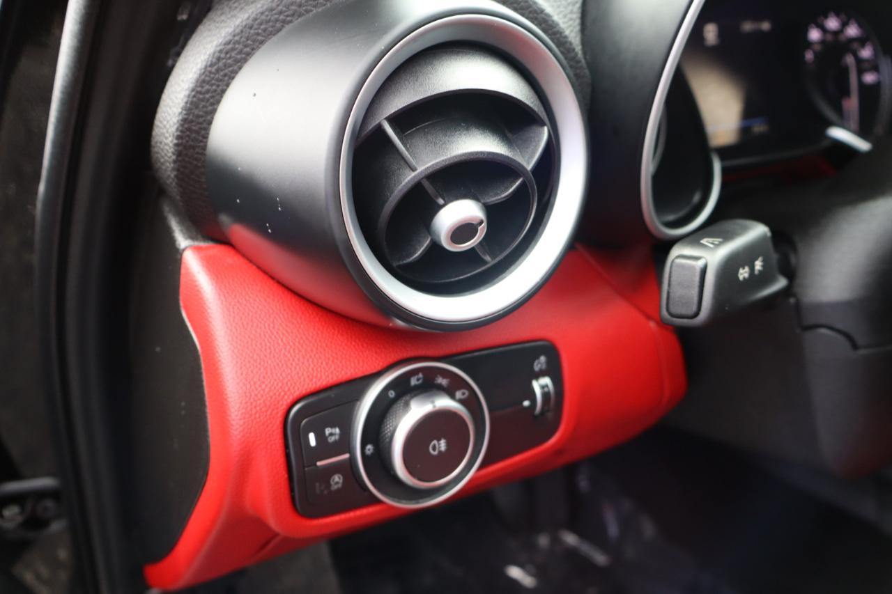 Alfa Romeo Giulia AWD 2021