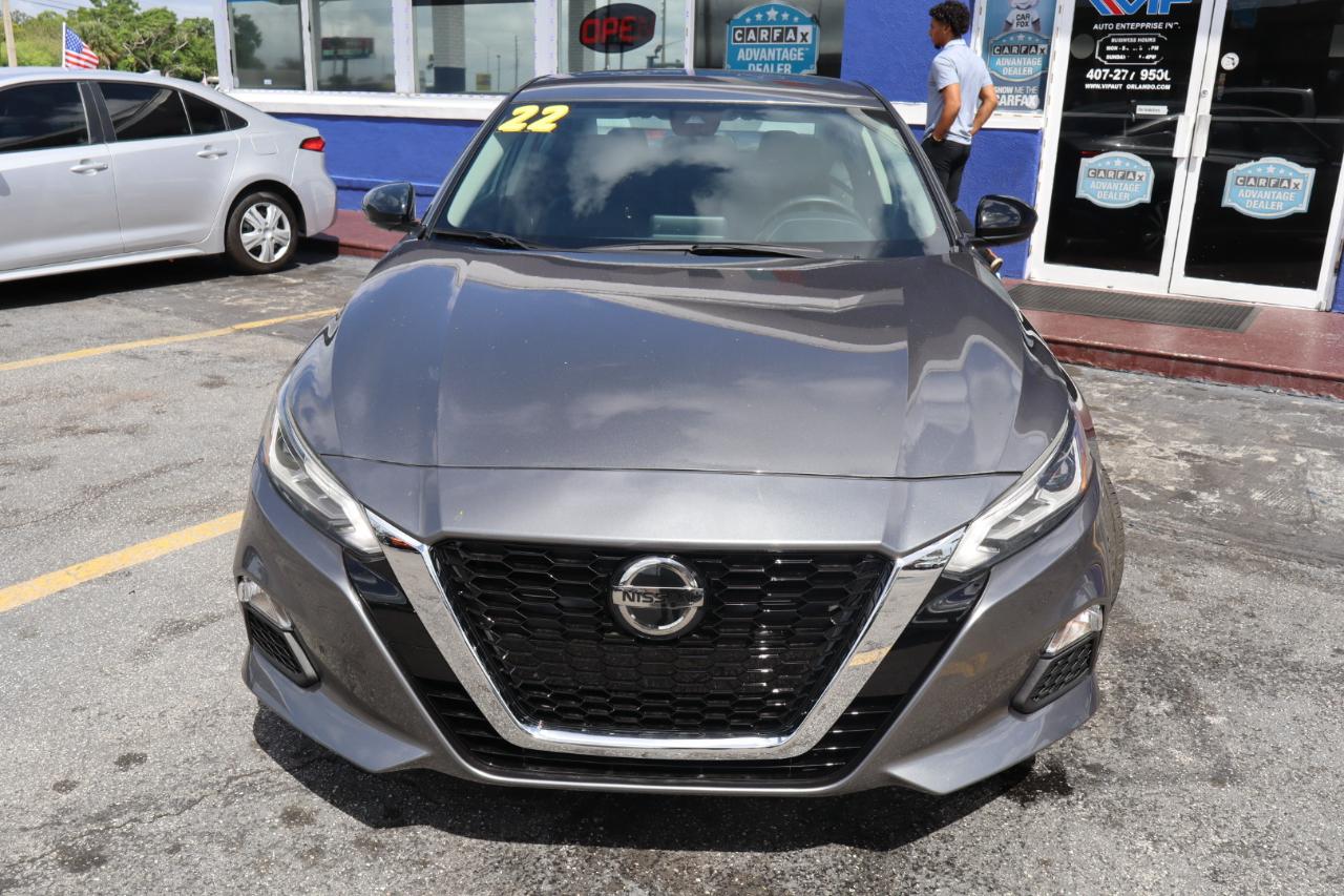 Nissan Altima 2.5 SR Sedan 2022