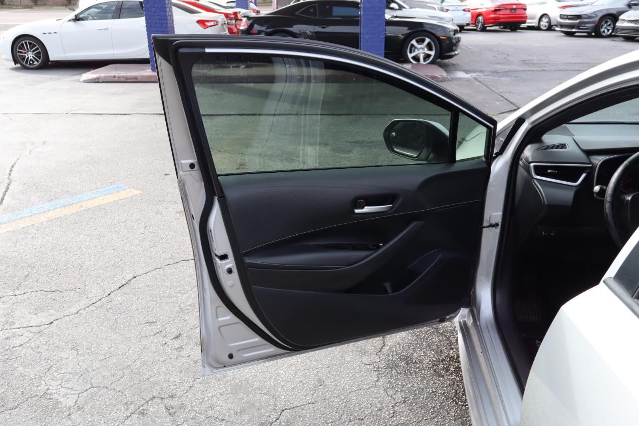 Toyota Corolla Hatchback XSE CVT (Natl) 2019