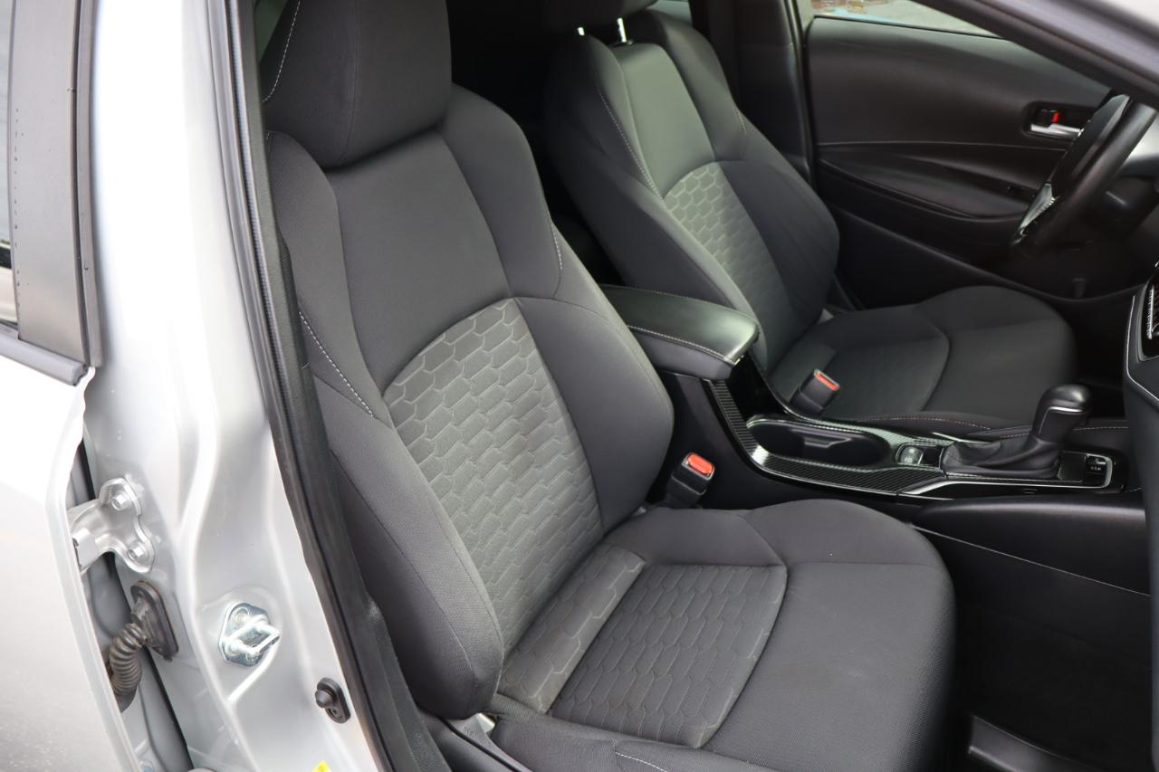 Toyota Corolla Hatchback XSE CVT (Natl) 2019