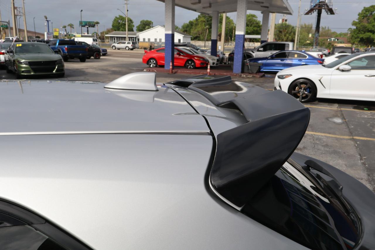 Toyota Corolla Hatchback XSE CVT (Natl) 2019