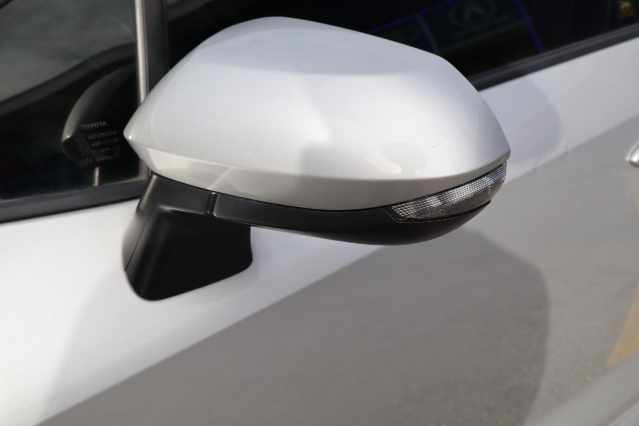 Toyota Corolla Hatchback XSE CVT (Natl) 2019