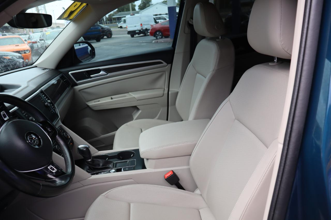 Volkswagen Atlas 3.6L V6 SE w/Technology R-Line FWD 2019