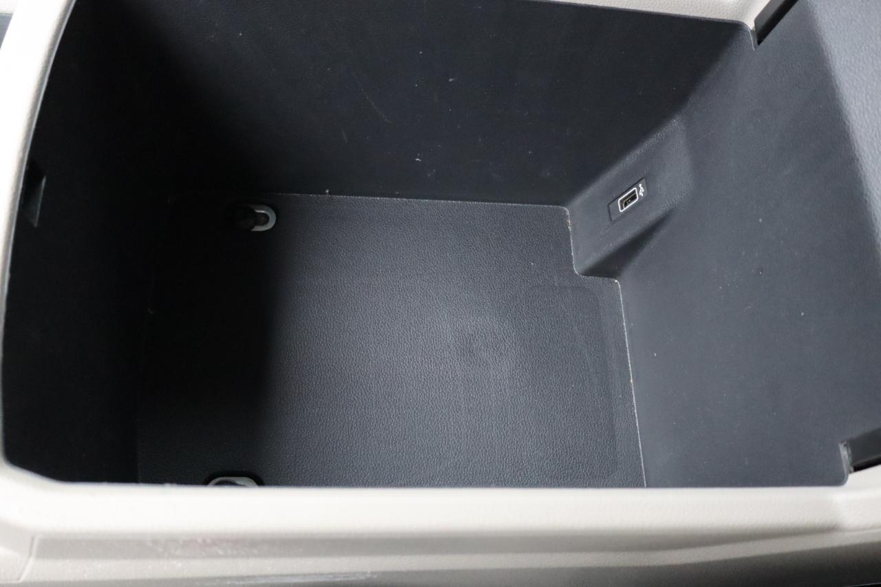 Volkswagen Atlas 3.6L V6 SE w/Technology R-Line FWD 2019