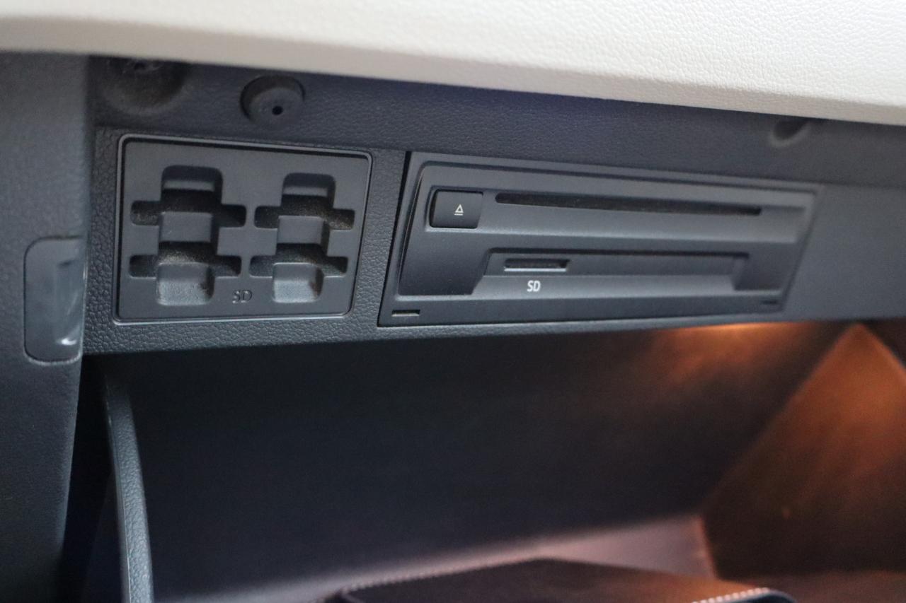 Volkswagen Atlas 3.6L V6 SE w/Technology R-Line FWD 2019