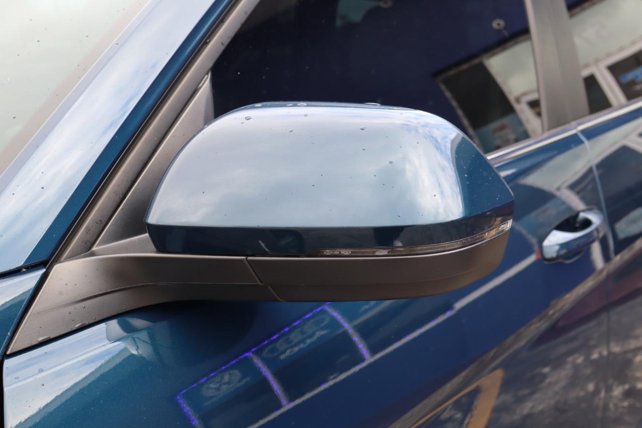 Volkswagen Atlas 3.6L V6 SE w/Technology R-Line FWD 2019