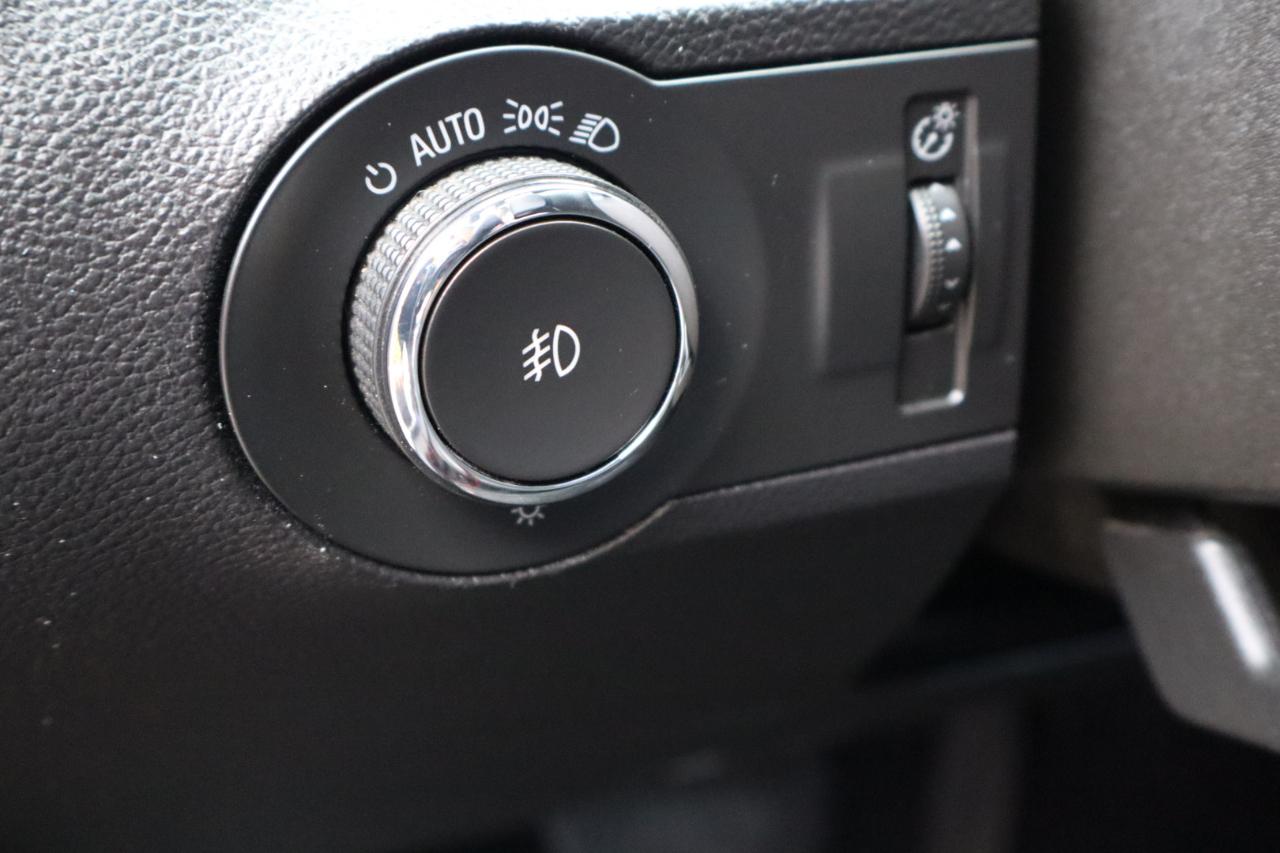 Chevrolet Camaro 2dr Cpe LT w/1LT 2015