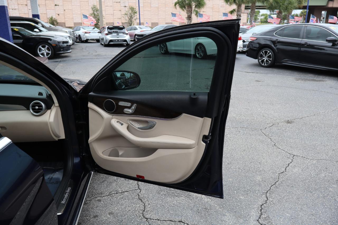 Mercedes-Benz C-Class C 300 4MATIC Sedan 2019