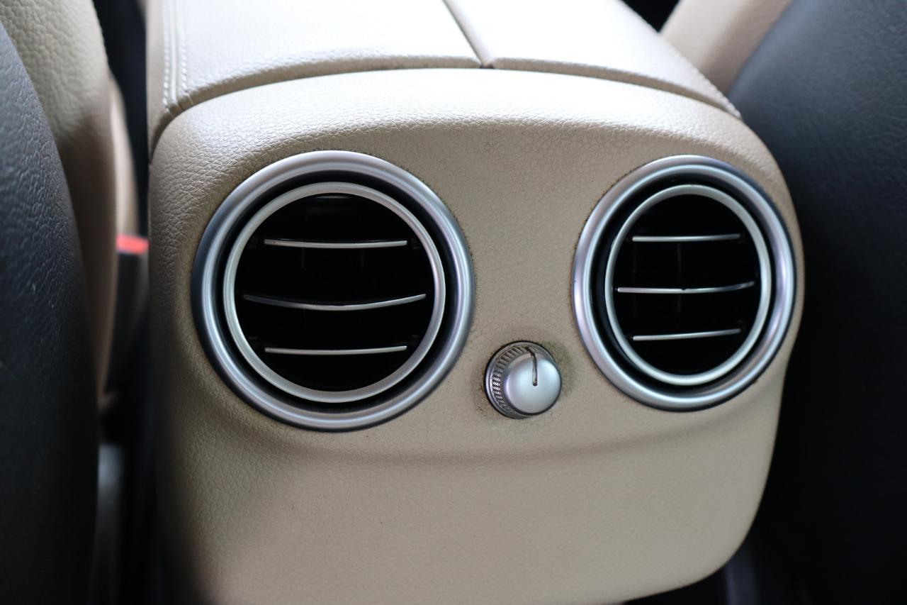 Mercedes-Benz C-Class C 300 4MATIC Sedan 2019