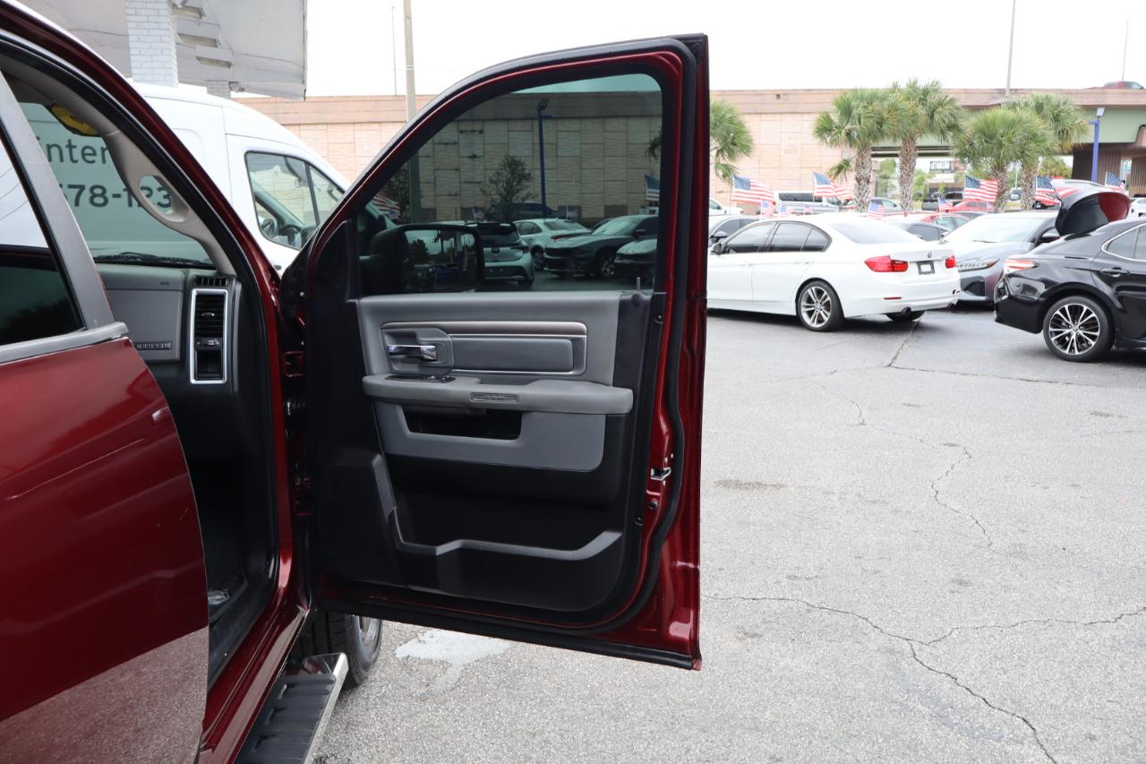 RAM 1500 2WD Crew Cab 140.5" Big Horn 2016