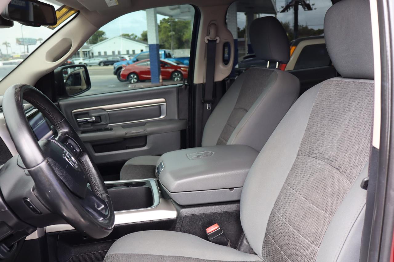 RAM 1500 2WD Crew Cab 140.5" Big Horn 2016