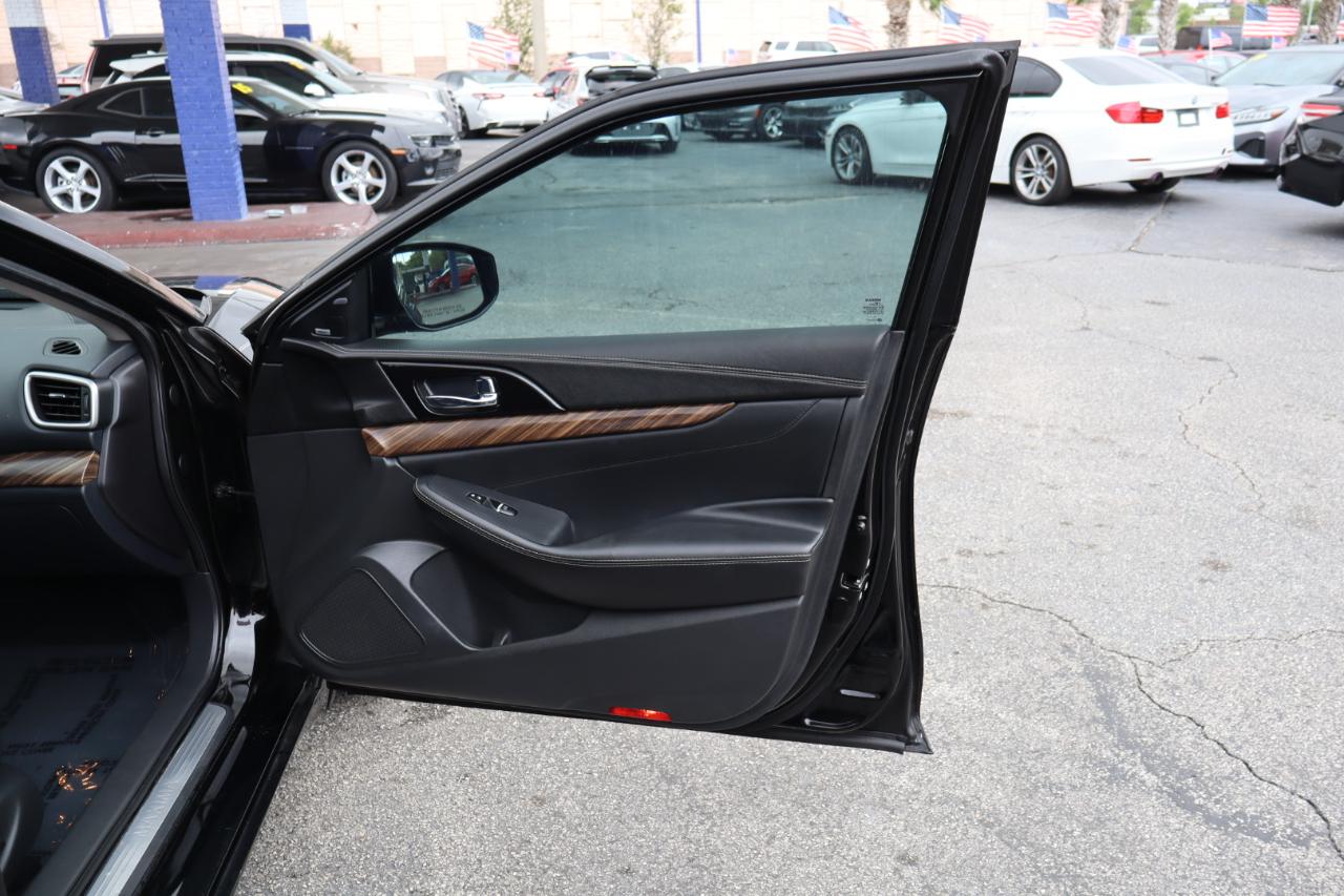 Nissan Maxima Platinum 3.5L 2017