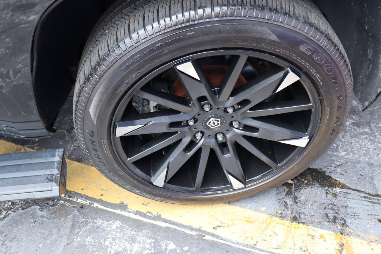 Chevrolet Tahoe 4WD 4dr LTZ 2016