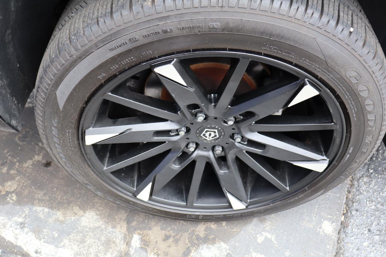 Chevrolet Tahoe 4WD 4dr LTZ 2016