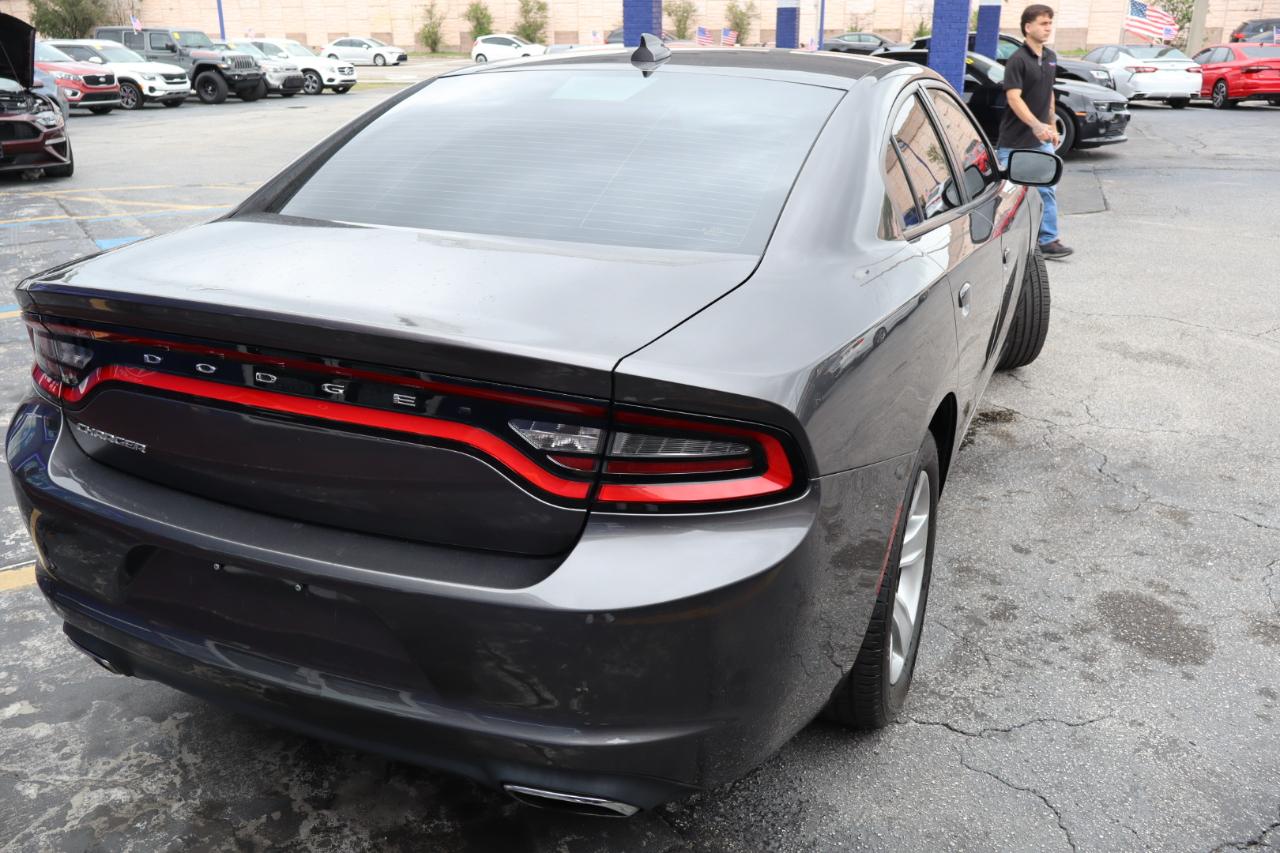 Dodge Charger 4dr Sdn SXT RWD 2015