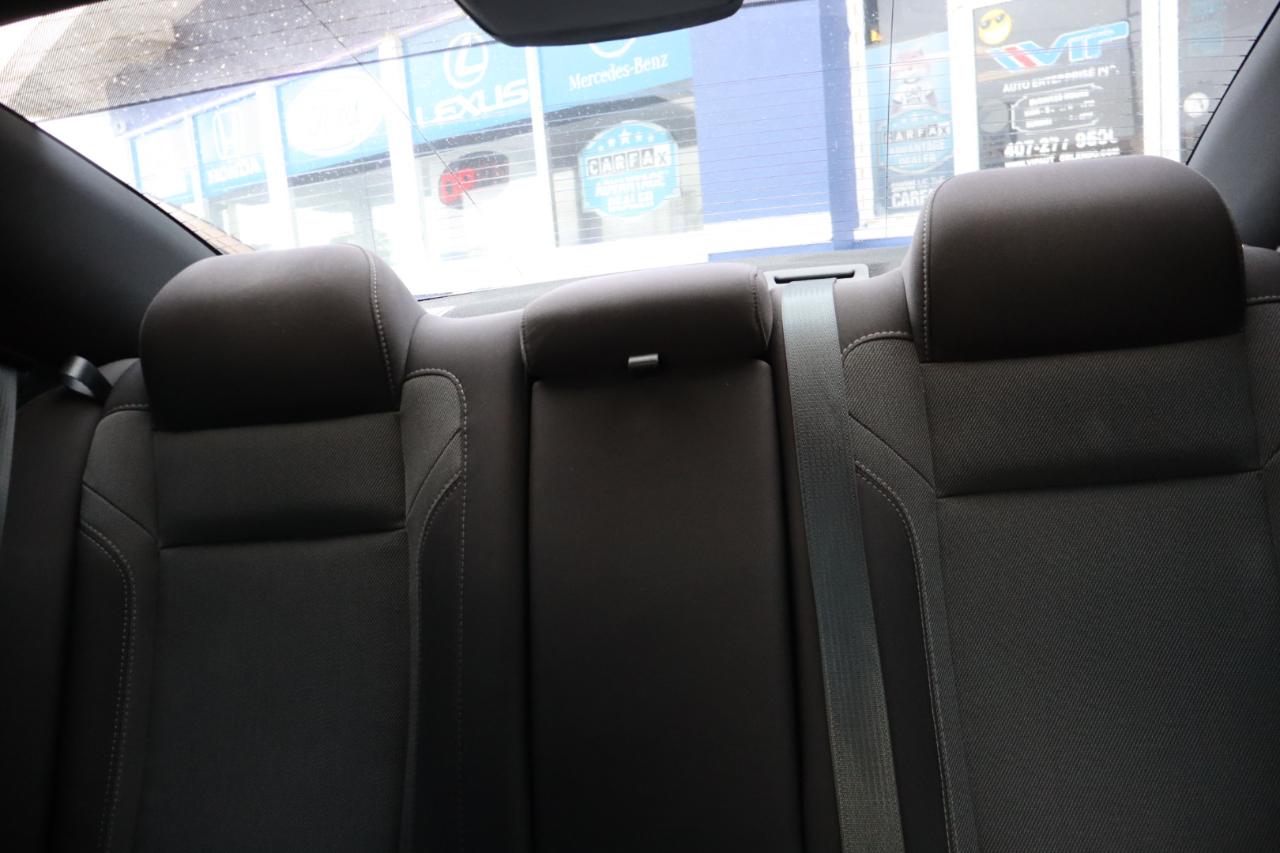 Dodge Charger 4dr Sdn SXT RWD 2015