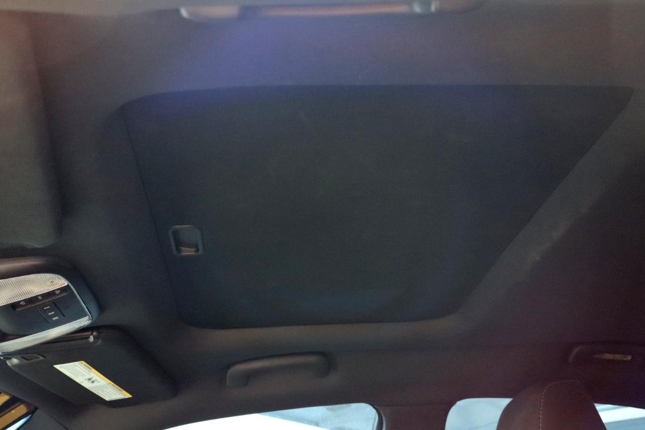 Dodge Charger 4dr Sdn SXT RWD 2015