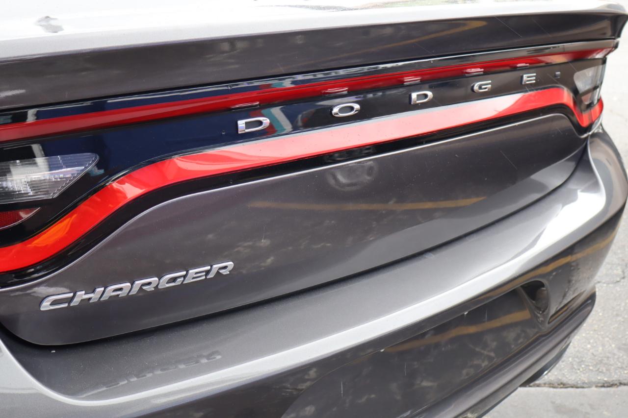 Dodge Charger 4dr Sdn SXT RWD 2015