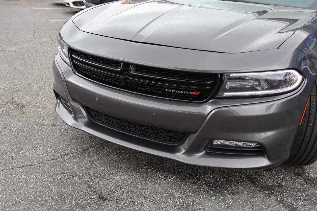 Dodge Charger 4dr Sdn SXT RWD 2015