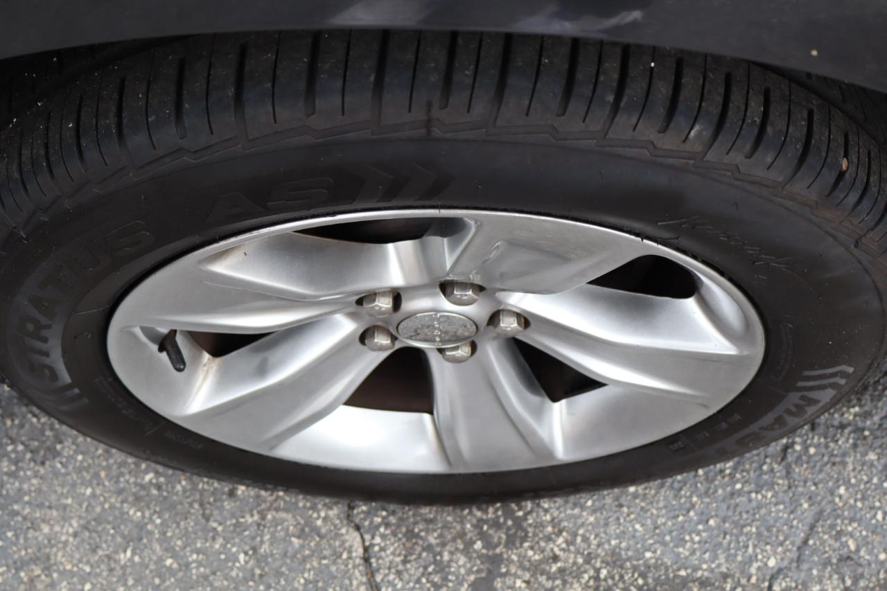 Dodge Charger 4dr Sdn SXT RWD 2015