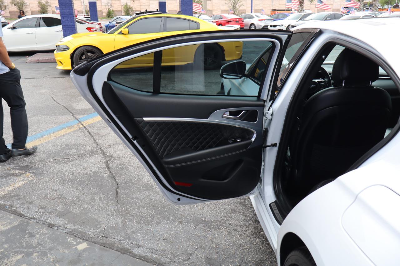 Genesis G70 2.0T Advanced RWD 2019