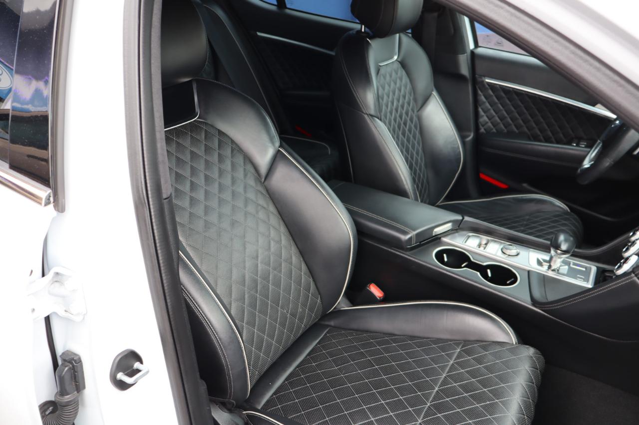 Genesis G70 2.0T Advanced RWD 2019