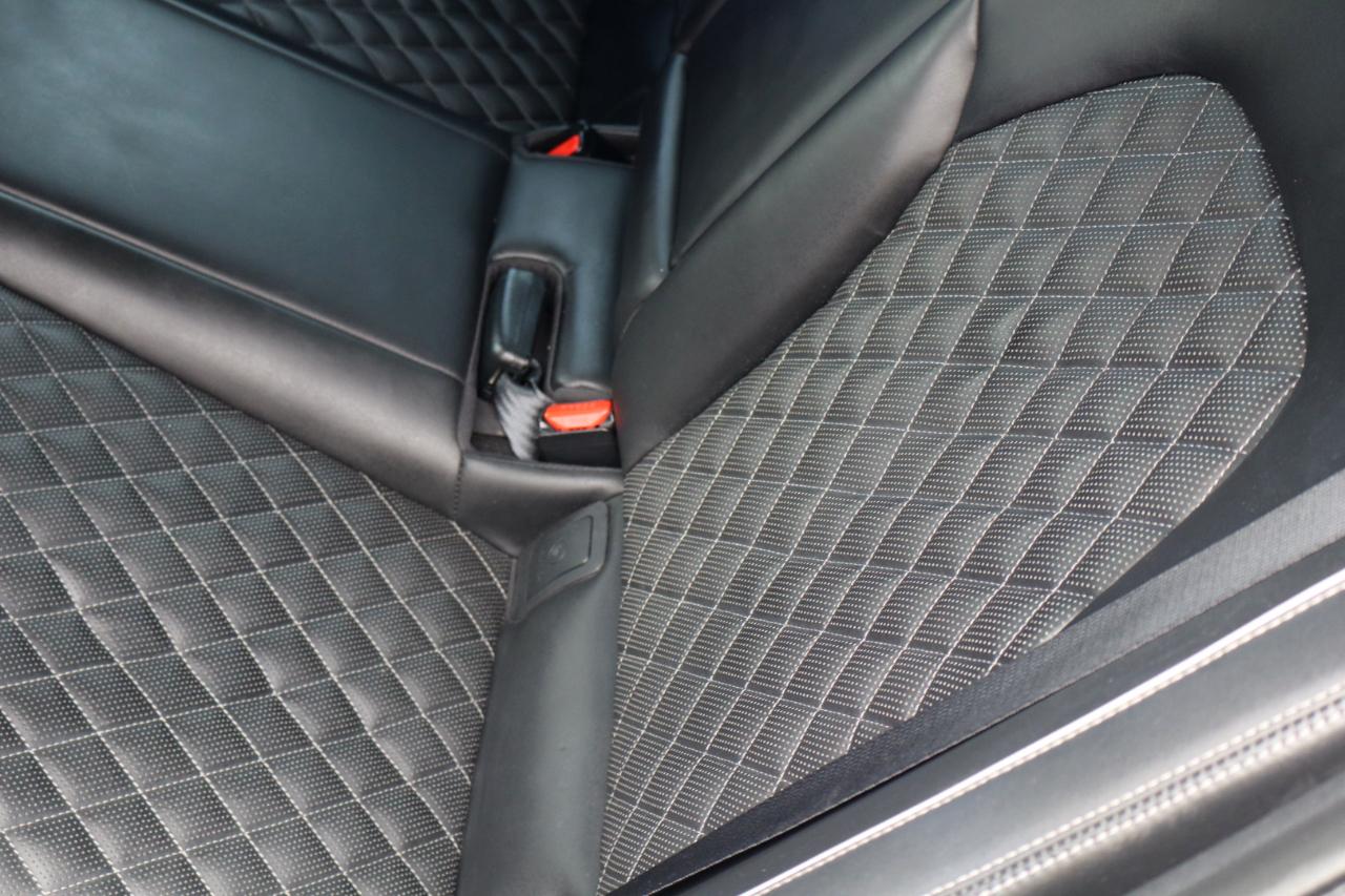 Genesis G70 2.0T Advanced RWD 2019